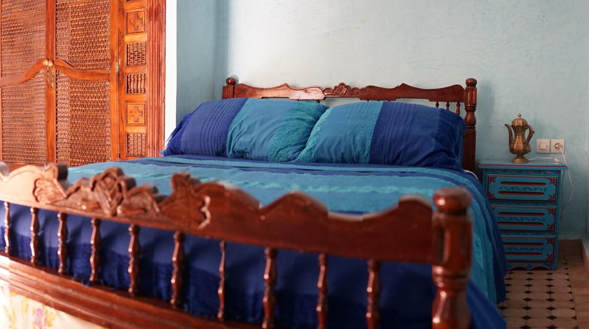 Riad Les Chrifis Navette Aeroport 24 Sur 24 Fes Phòng bức ảnh